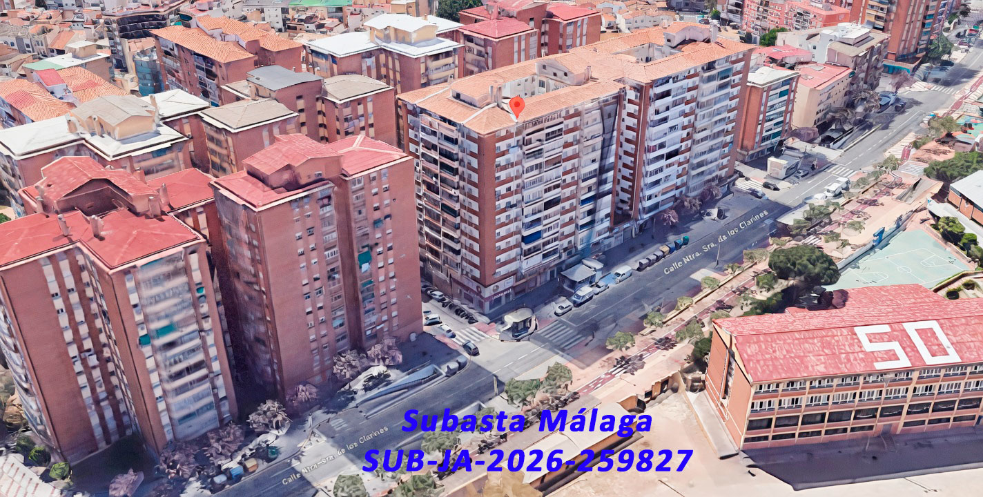 Subasta de Vivienda en Málaga: Urbanización Parque Victoria Eugenia