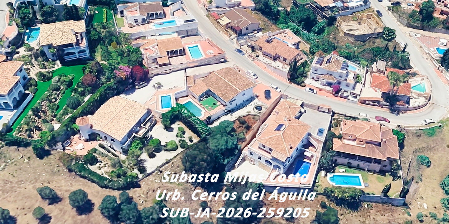 Subasta de Chalet Unifamiliar en Cerros del Águila, Mijas